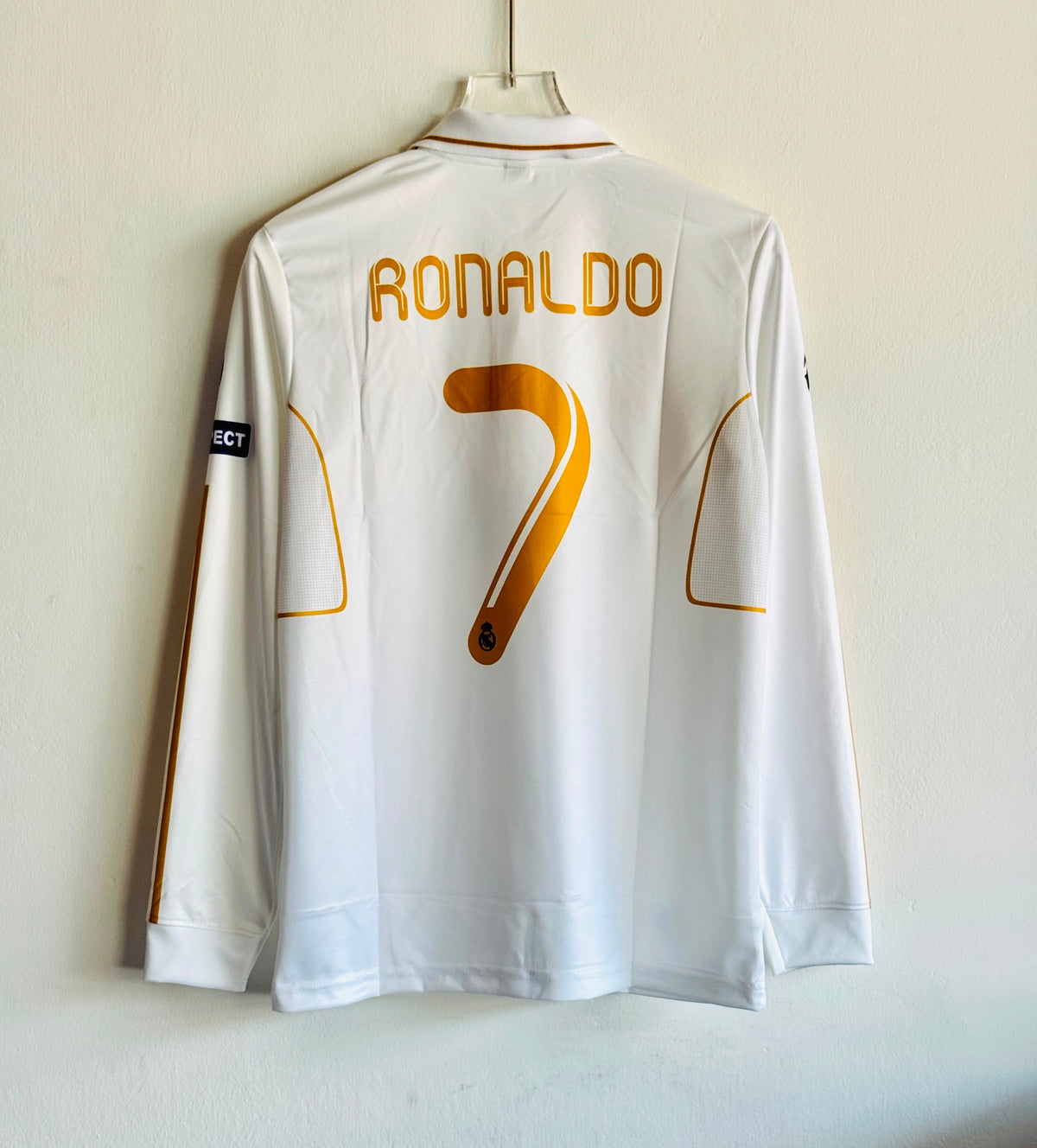 Full sleeve embroidery logo