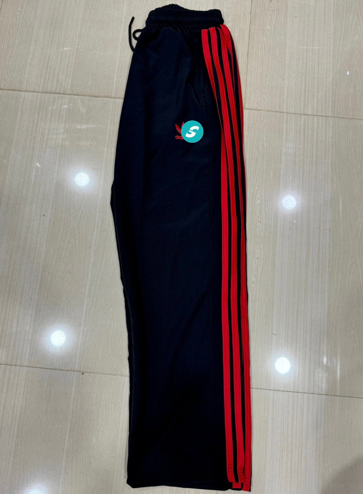 3 Line Semi Baggy TrackSuit