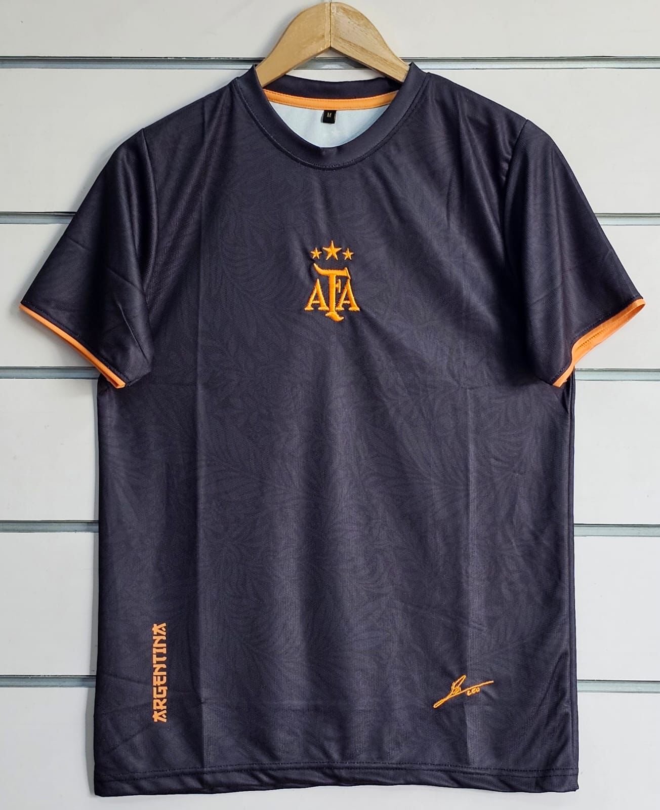 Half sleeve embroidery logo