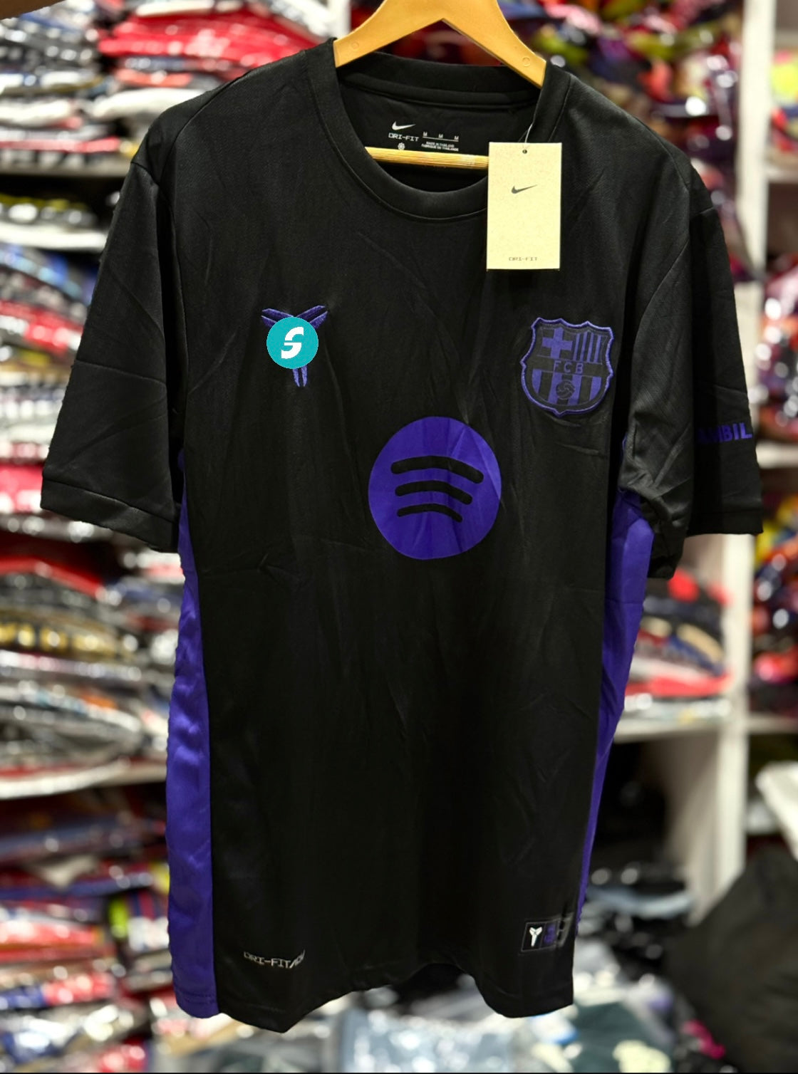 Master Quality Imported Embroidery Logo Jersey