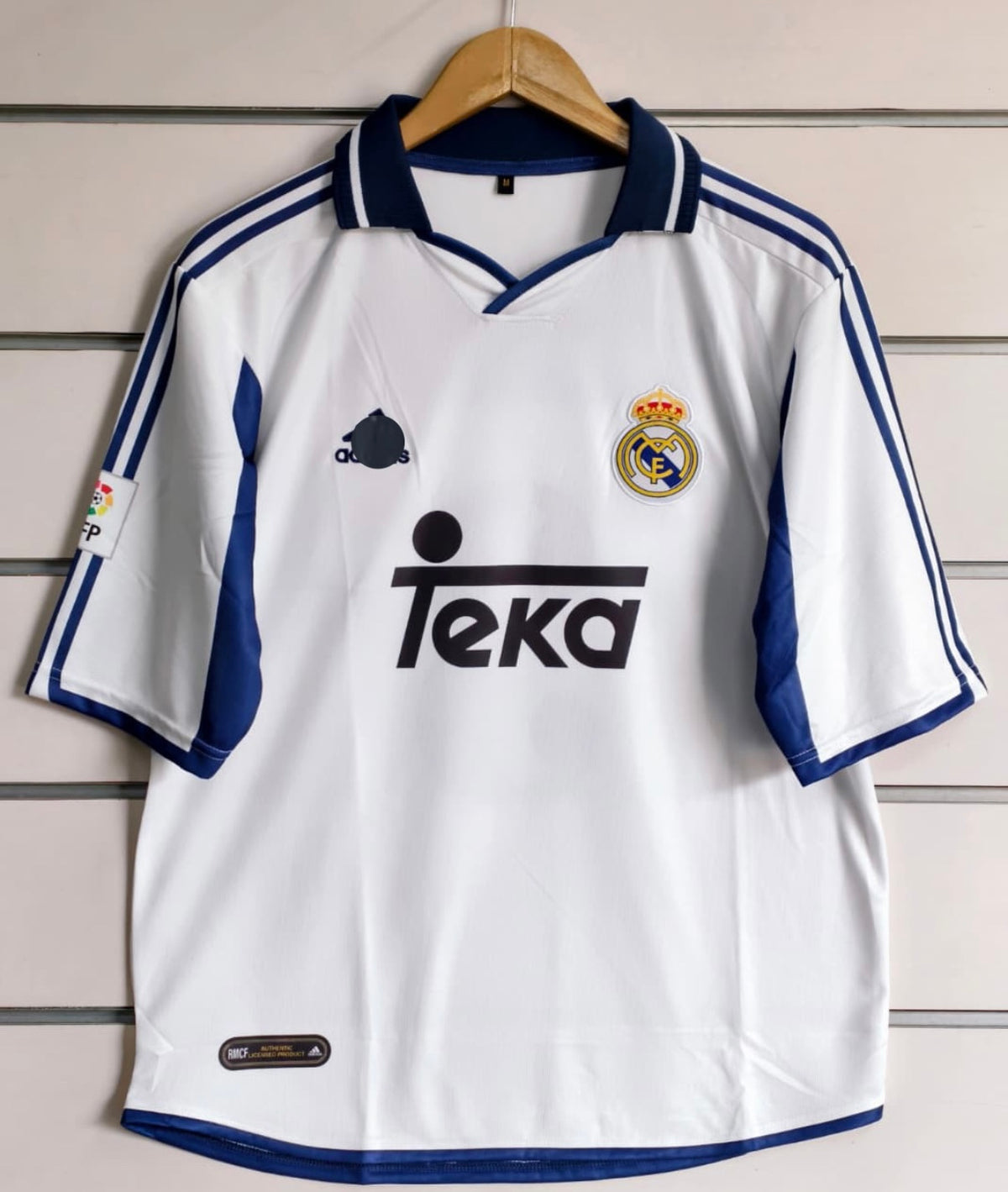 fivesleeve embroidery logo